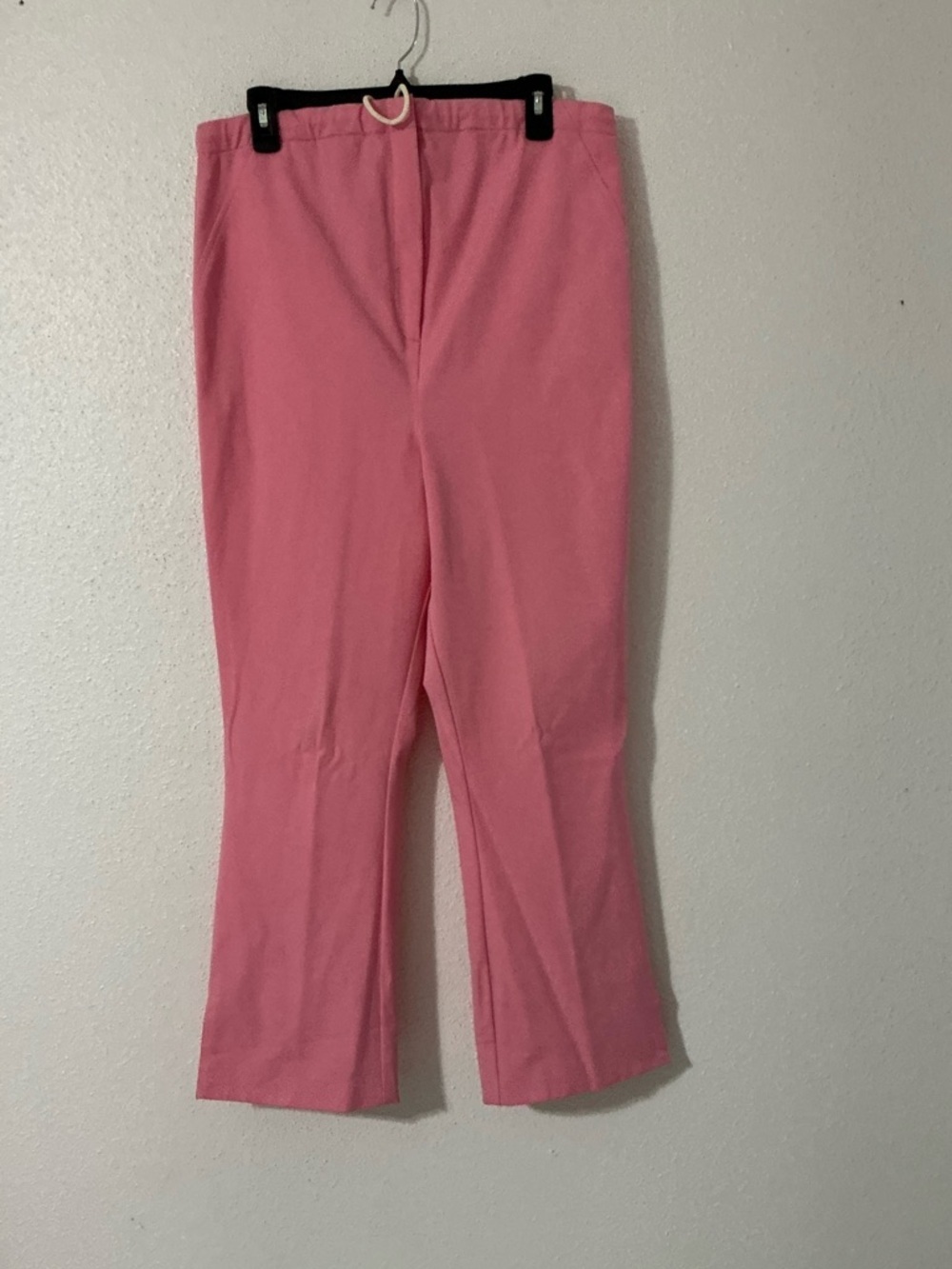 EUC Lilly Pulitzer Split Hem Pink Cropped Pants Size Large